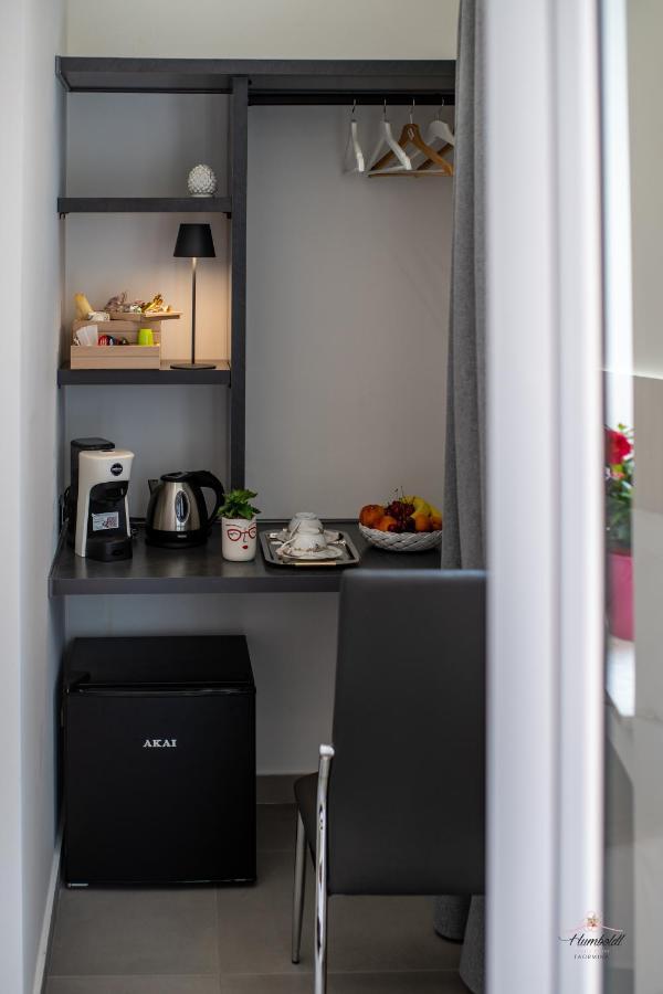 Humboldt Luxury Rooms Таормина Экстерьер фото