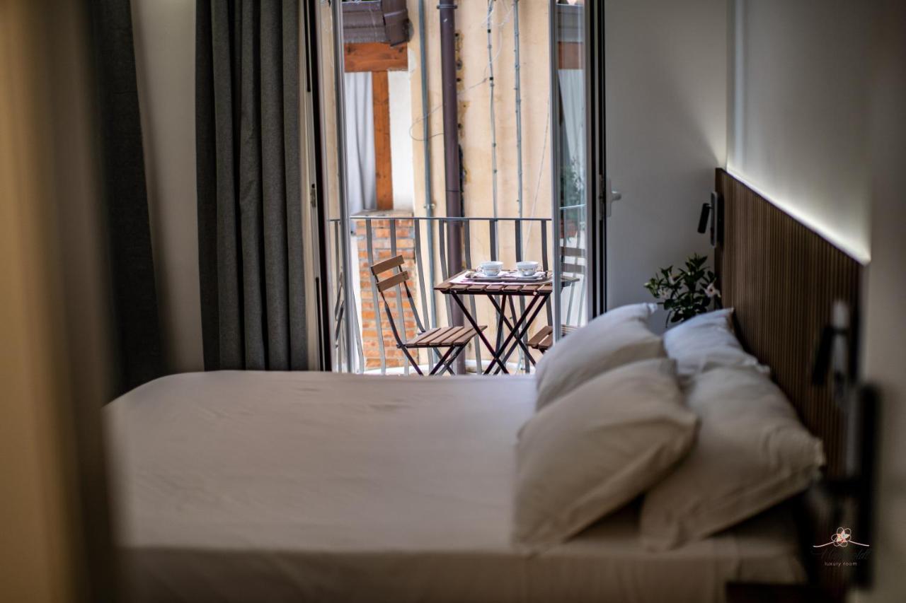 Humboldt Luxury Rooms Таормина Экстерьер фото