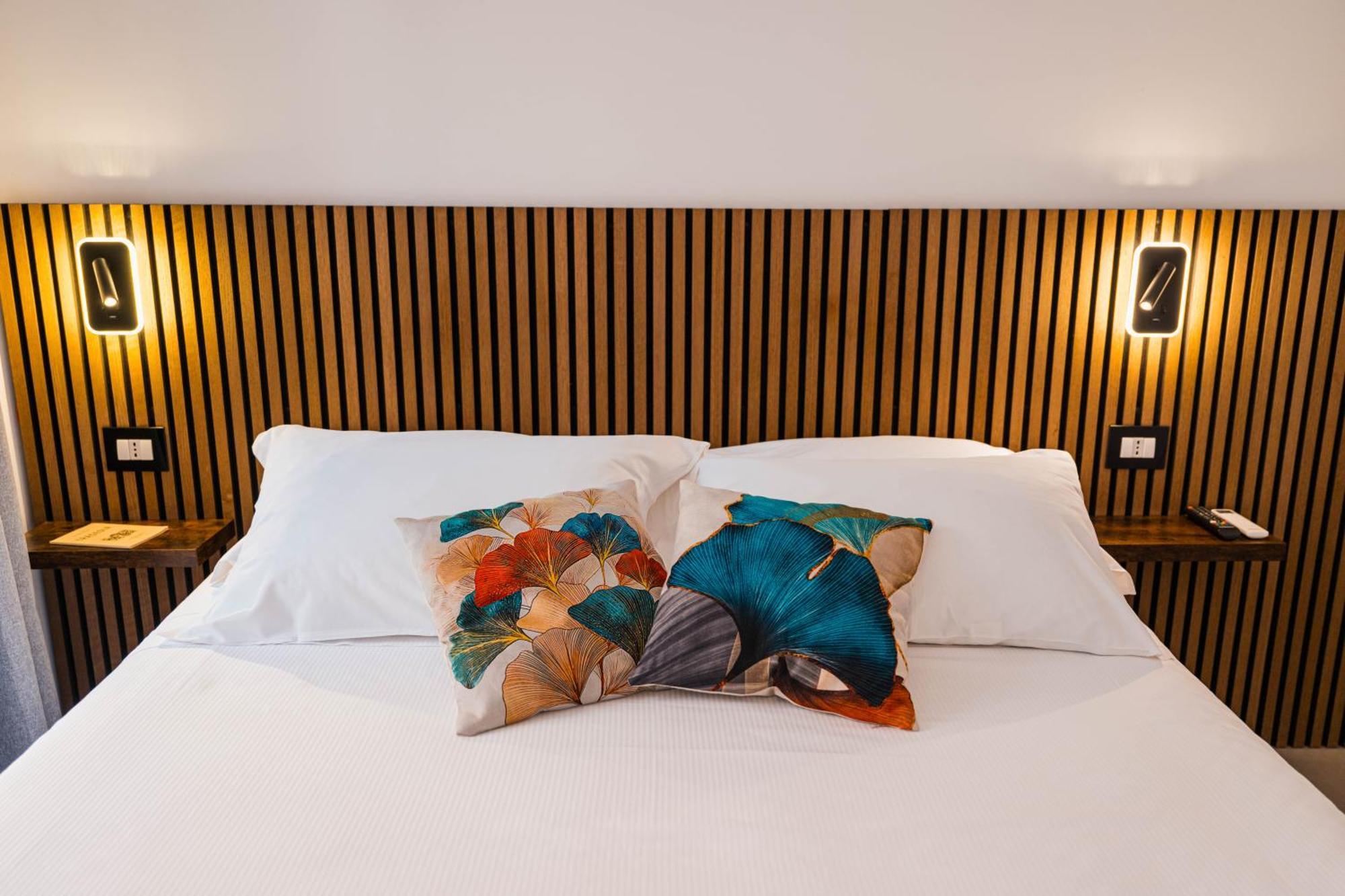 Humboldt Luxury Rooms Таормина Экстерьер фото
